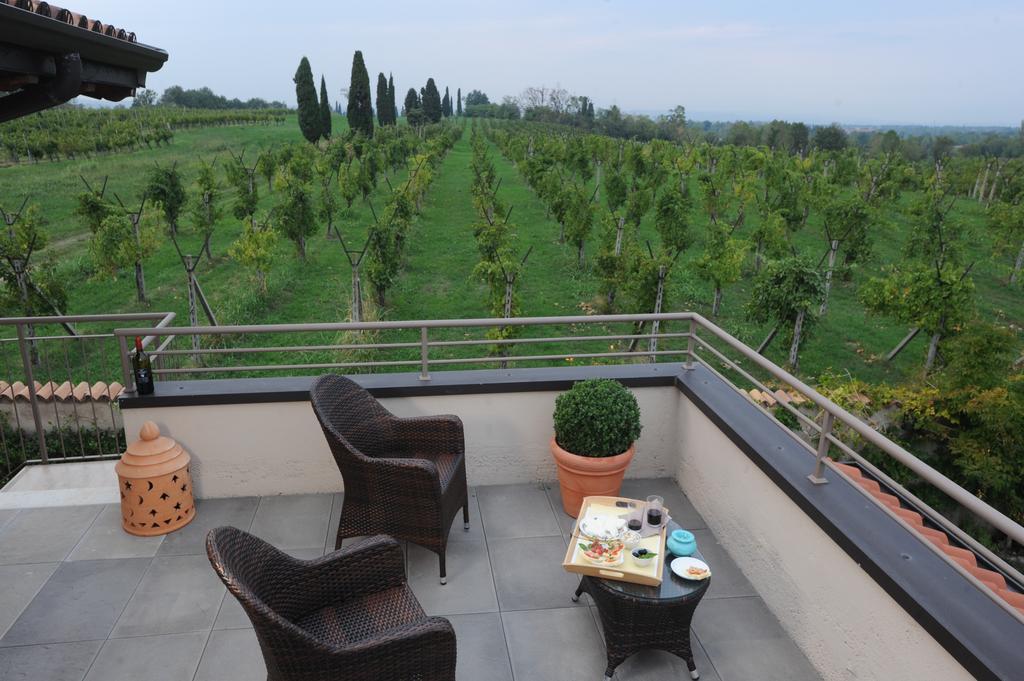 Monte Maino Bed & Breakfast Desenzano del Garda Extérieur photo