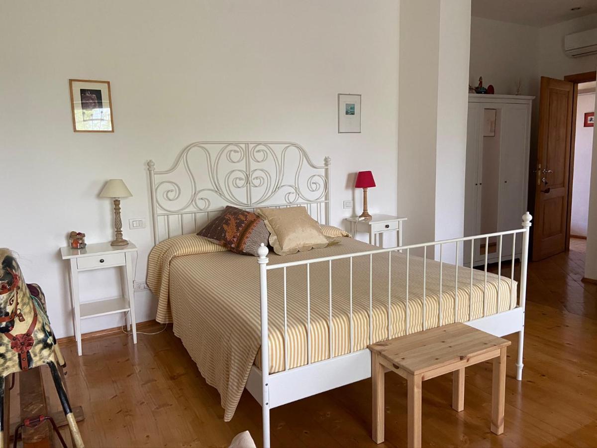 Monte Maino Bed & Breakfast Desenzano del Garda Extérieur photo