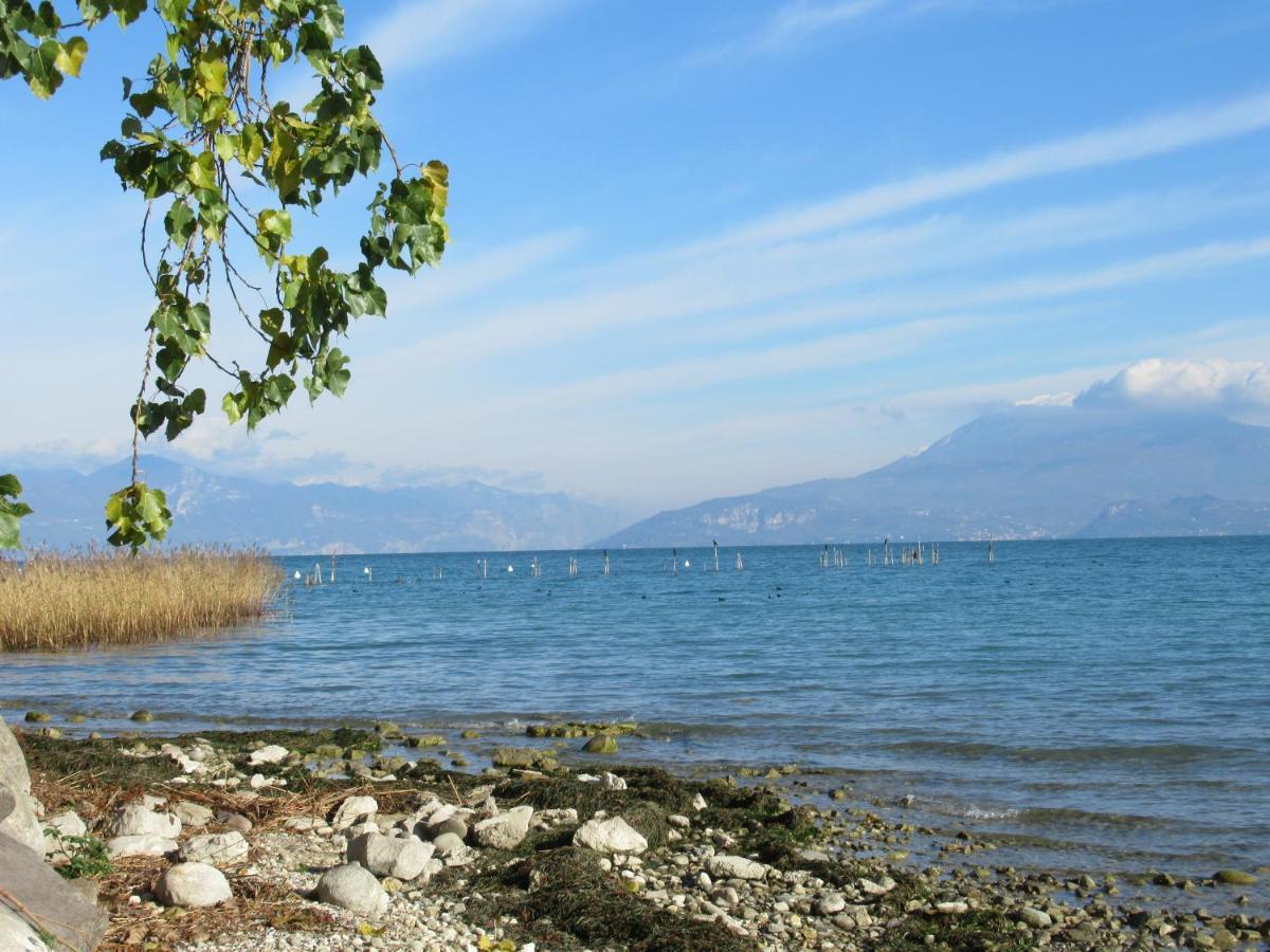 Monte Maino Bed & Breakfast Desenzano del Garda Extérieur photo