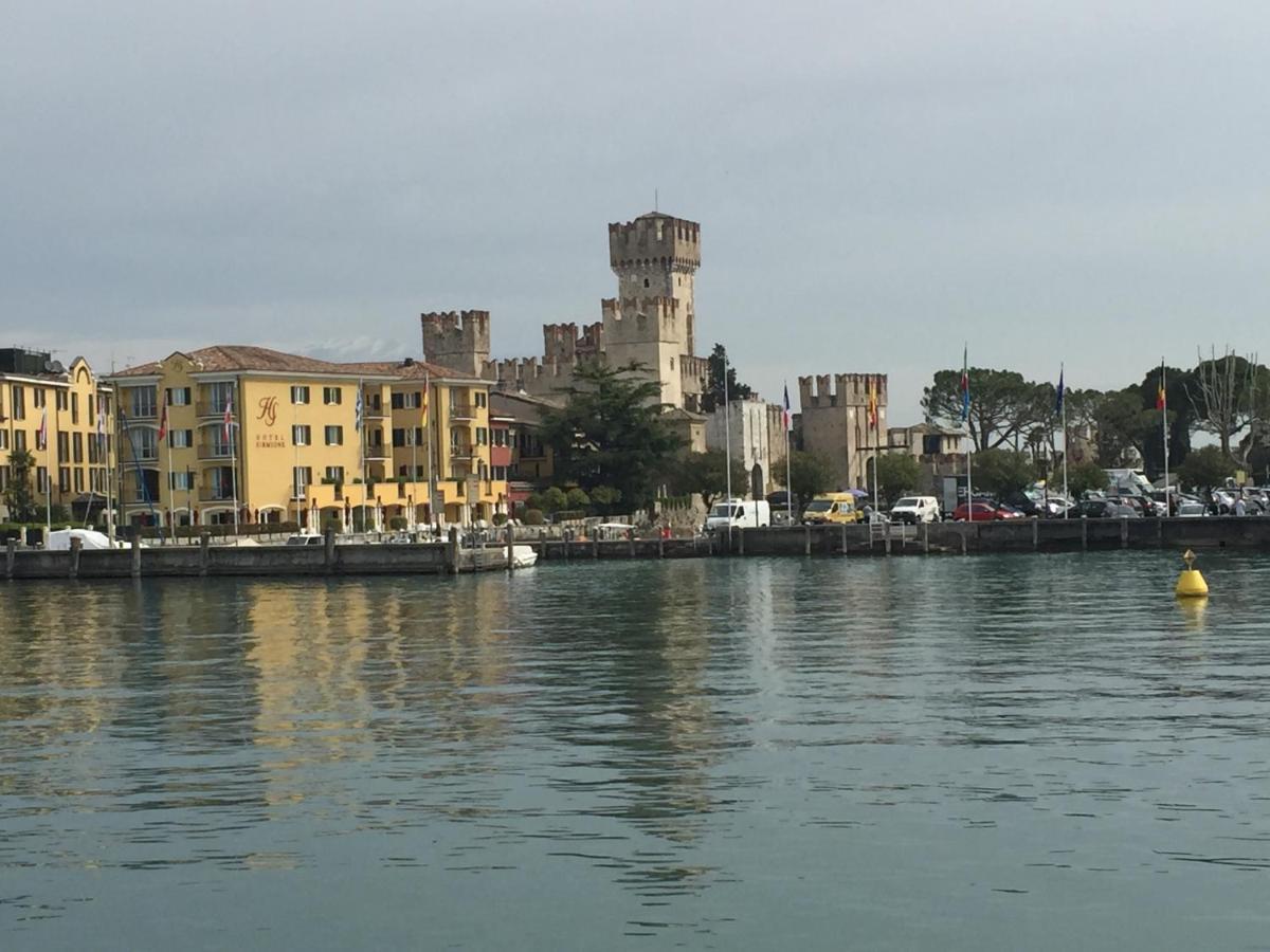 Monte Maino Bed & Breakfast Desenzano del Garda Extérieur photo